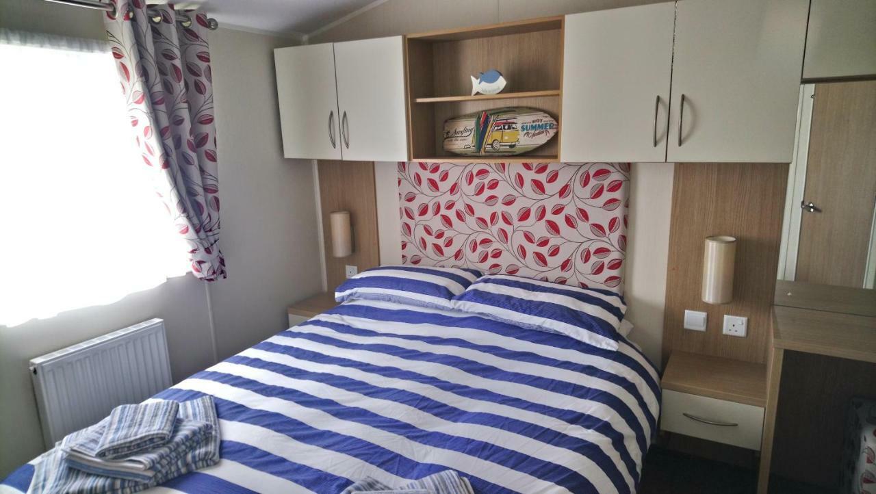 Bude Caravan Caromax - Families And Couples Only Ngoại thất bức ảnh
