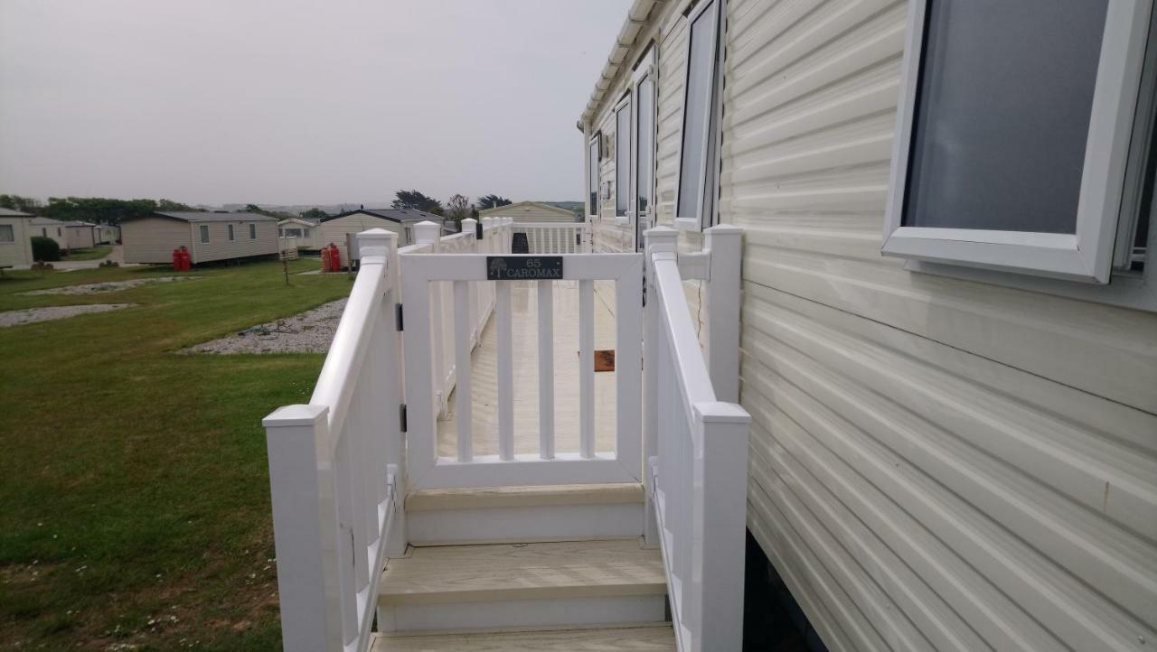 Bude Caravan Caromax - Families And Couples Only Ngoại thất bức ảnh